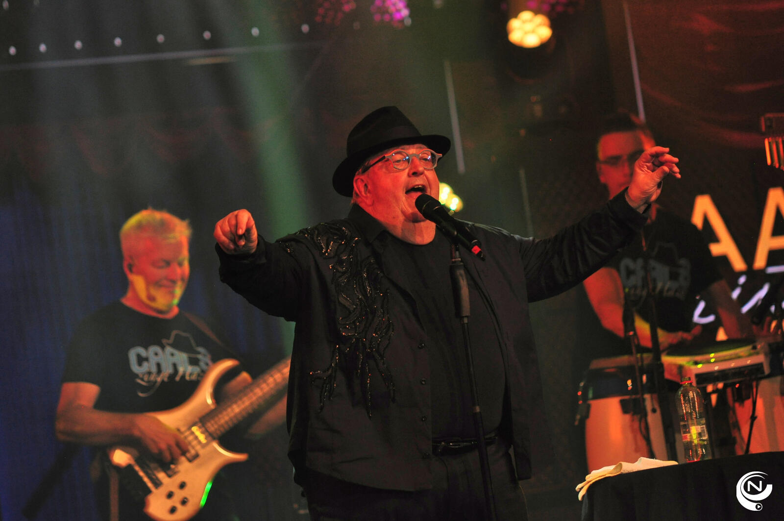 Caals Zingt Hazes 