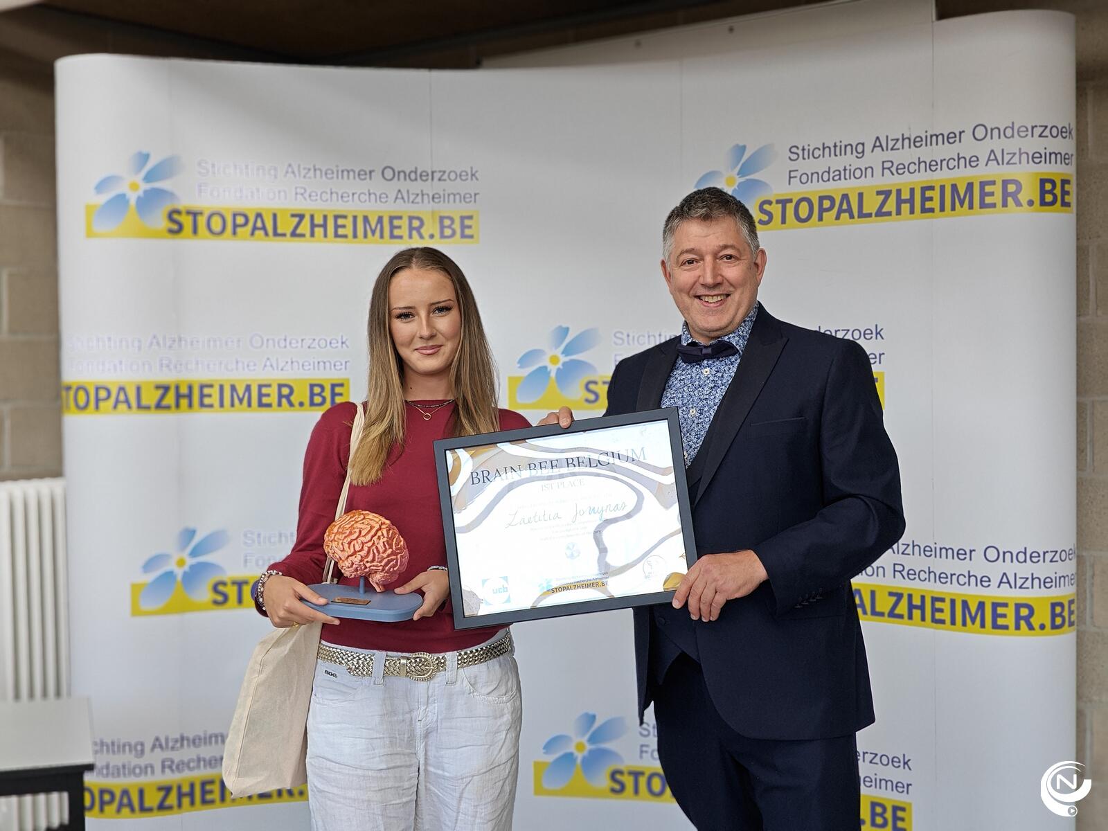 Laetitia Jonynas is vandaag in Antwerpen gekroond tot de allereerste winnaar van de Brain Bee Belgium, een nieuwe nationale wetenschapswedstrijd voor jongeren tussen 13 en 18 jaar met een passie voor het brein. 