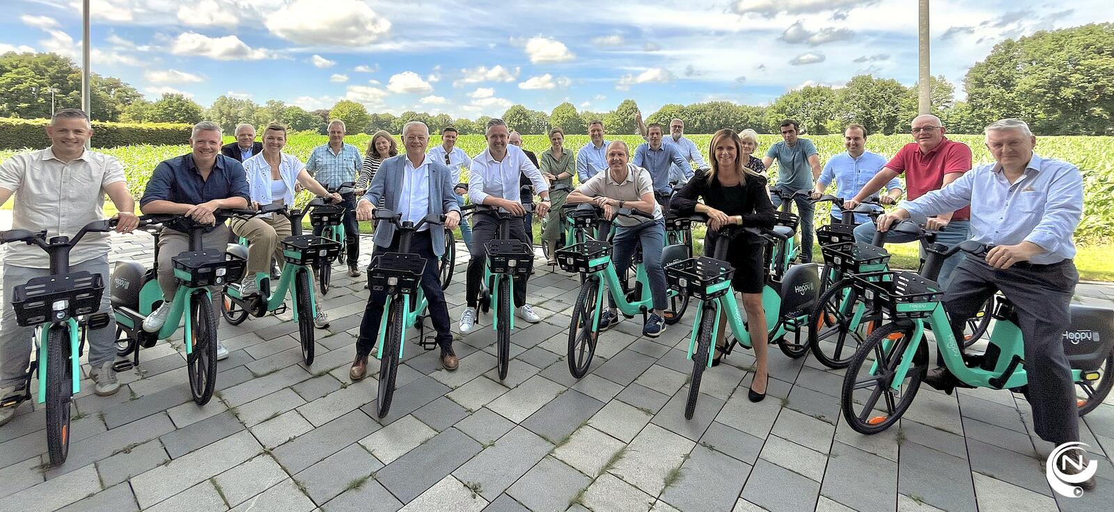 Fietsdelen Kempense schepenen en burgemeesters