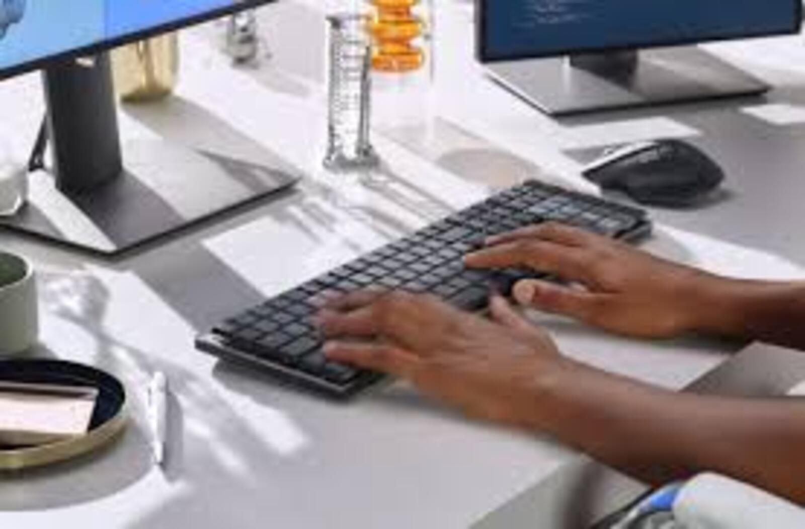 Klavier logitech rr