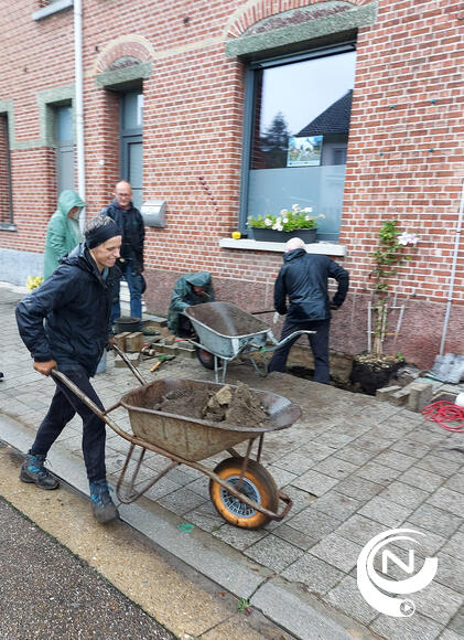 Tuinstraten tegelwippen plantdag Holven