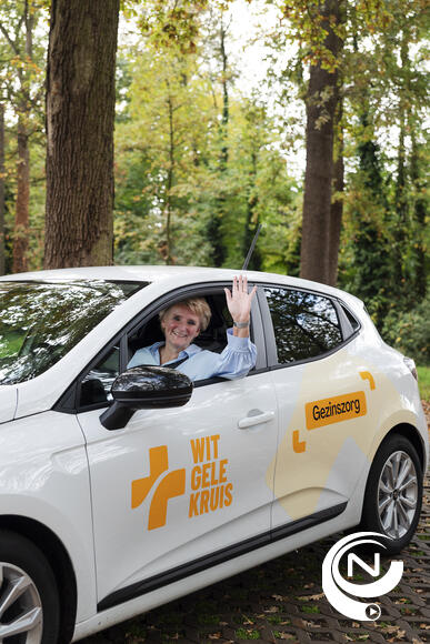 Uniek in gezinszorg: verzorgenden Beter Thuis (Wit-Gele kruis) hebben eigen herkenbare wagen