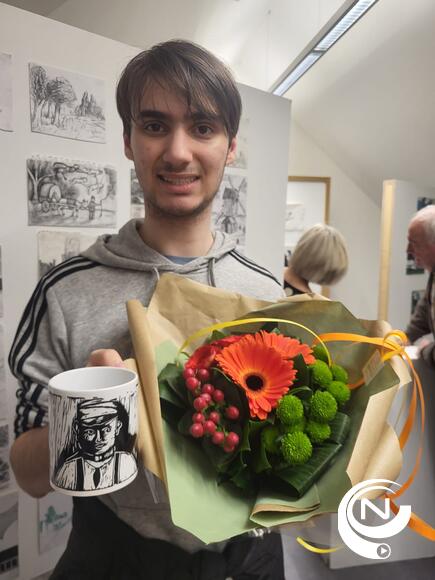 Veel belangstelling voor onthulling nieuwe Jakob Smits-souvenirs