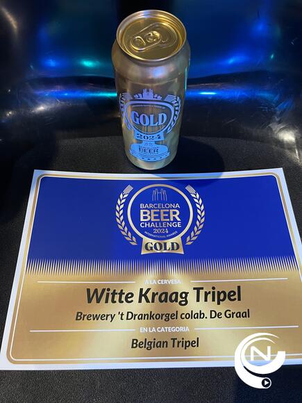 Ivan ging  samen met de Witte Kragen de prijs afhalen In Barcelona.