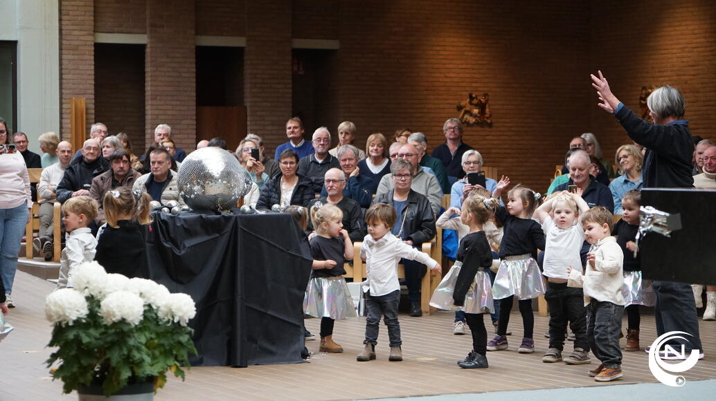 BS De Leertuin : fijn grootoudersfeest in kerk St.-Jan Molekens 