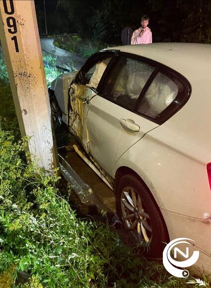 E313 ongeval BMW - foto J. Verwimp NNieuws