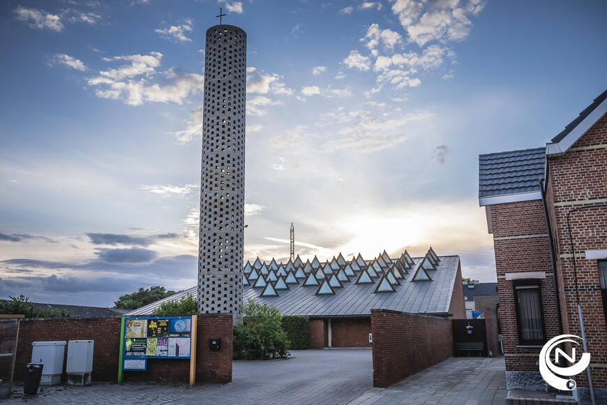 Kerk Mol Ginderbuiten 