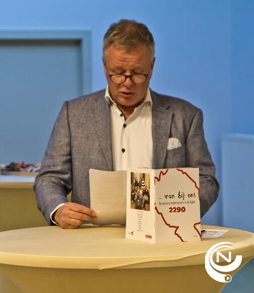 Werkgroep 2290 met inspirerende handelsgids 'Van Bij Ons' : lokaal ondernemerschap centraal