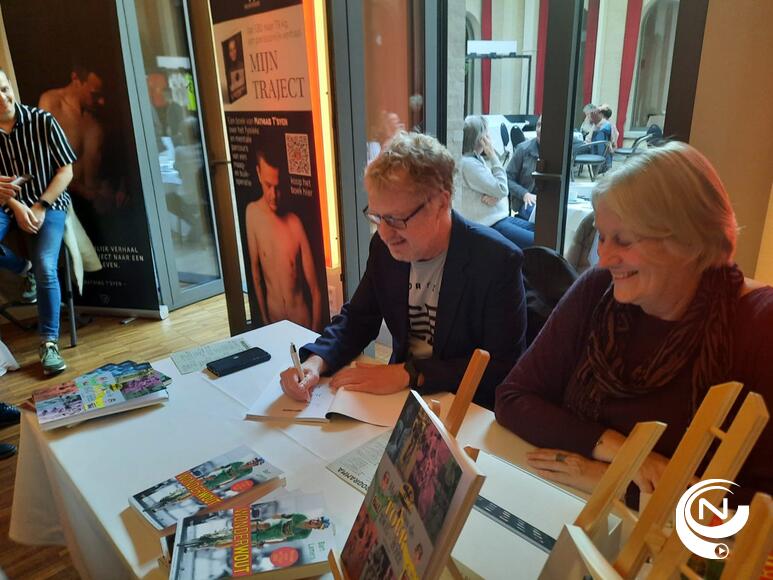 Boekenbeurs Willems in Karmel Herentals