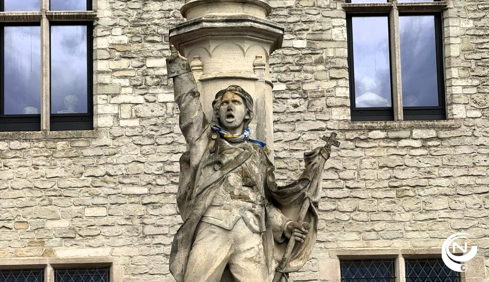 Vandalisme aan Boerenkrijgmonument Herentals Grote Markt - oproep getuigen