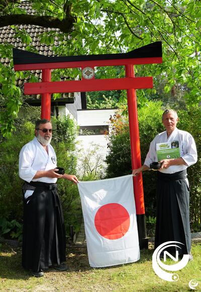 Unieke Japanse Torii siert vzw Ju Jutsu Makoto Ryu club in Kapittelbossen : 'Efficiënte verdedigingssport, ook onmisbaar voor meisjes'