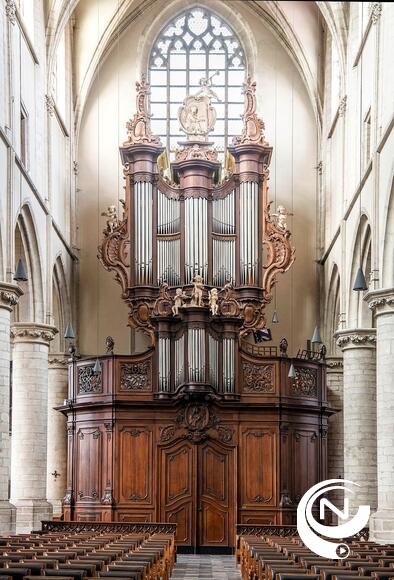4-handig en 4-voetig orgelconcert door Euwe en Sybolt de Jong uit Friesland NL