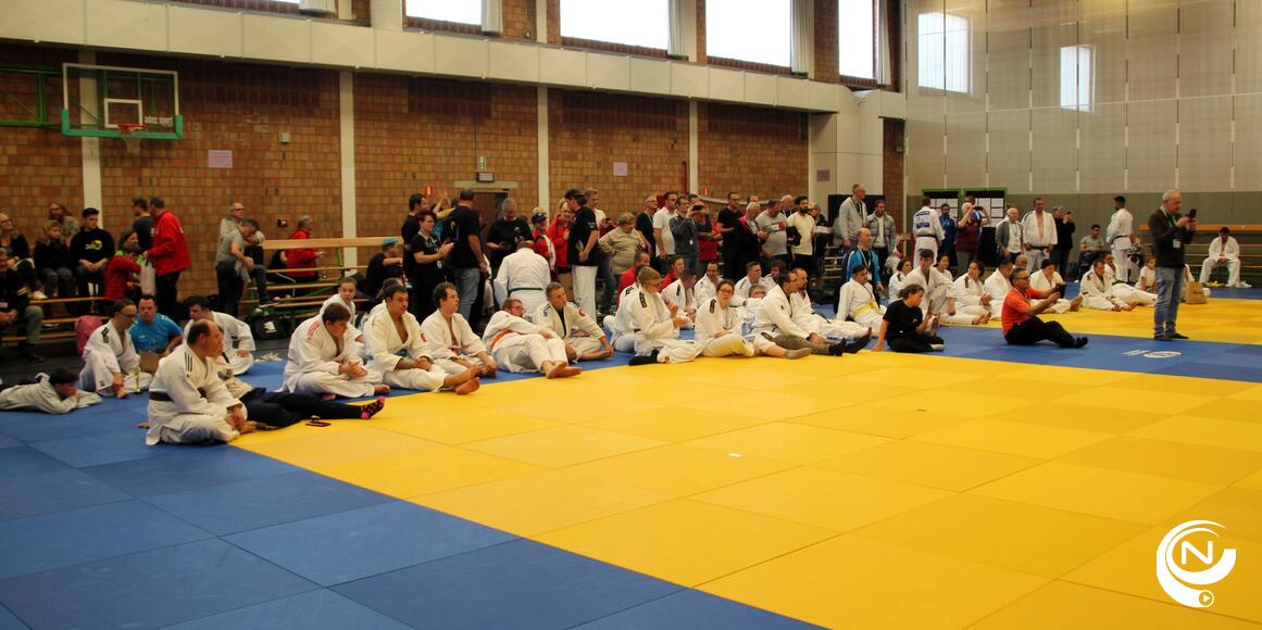 Kiwanis Herentals schenkt cheque van €4.000 aan judoclub Herenthout  G-judotornooi