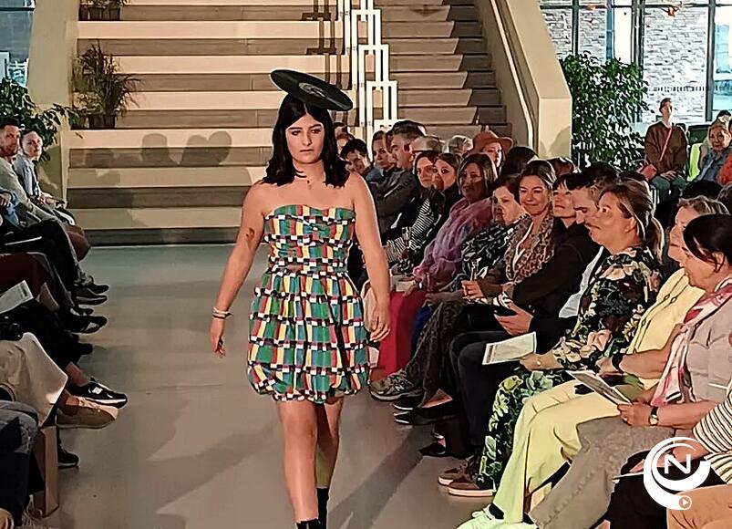 kOsh23 Modeafdeling schittert met uitverkochte modeshow ‘The Last Century’