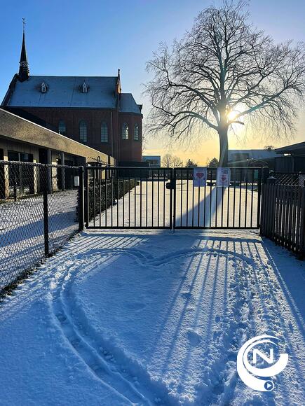Hart in de sneeuw GBS DE KOMEET GIERLE