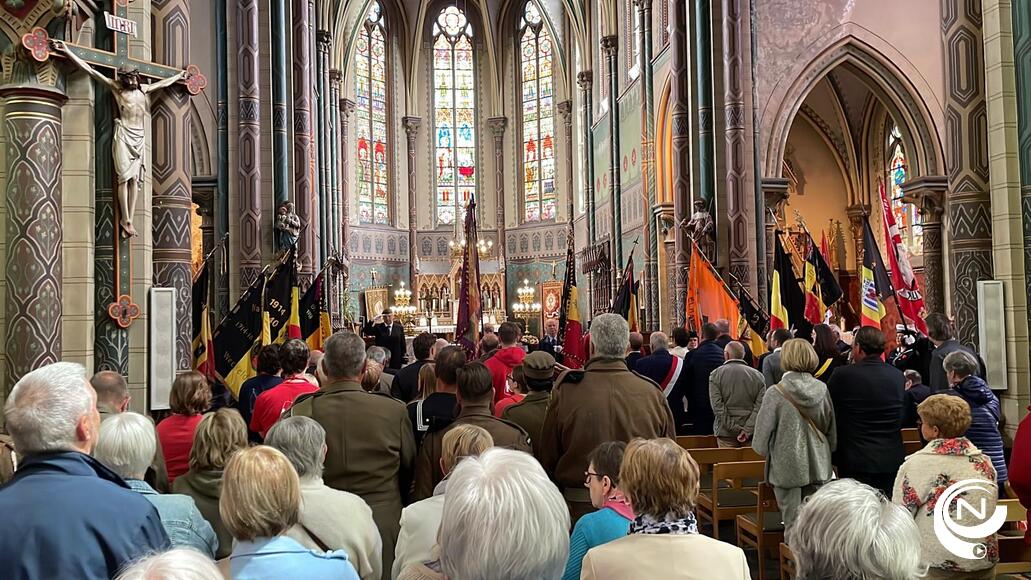 Nieuwe vaandel NSB Noorderwijk : ook aandacht vanuit de jongere generatie