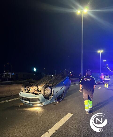 E313 : 3 gewonden bij zwaar ongeval met 3 voertuigen ter hoogte van Olen/Herentals-Oost