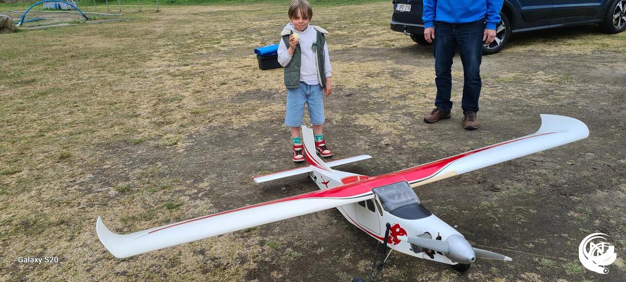 KMACH paasdropping maakt massa kids happy @Proostenbos 