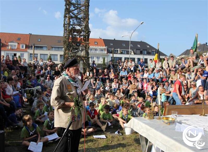 De fusie van de Herentalse scouts van 1e en 8e Kempen kreeg in september 2019  een historische en feestelijke bezegeling aan hun lokaal op de Augustijnenlaan.  Pater Kristiaan ‘De Moeze’ mocht de nieuwe naam De Buecken met het origineel logo en dito nieuwe vlag onder luid applaus onthullen.   ‘Eens scout, altijd scout’, en ‘Wees Paraat’.