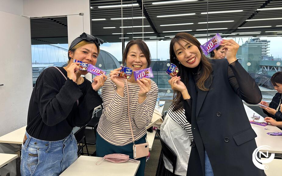 LEO en Choco PRINCE populaire delicatesse in Japan Osaka : heerlijk bij een Matcha Uji - foto Yuko Abo / NNieuws