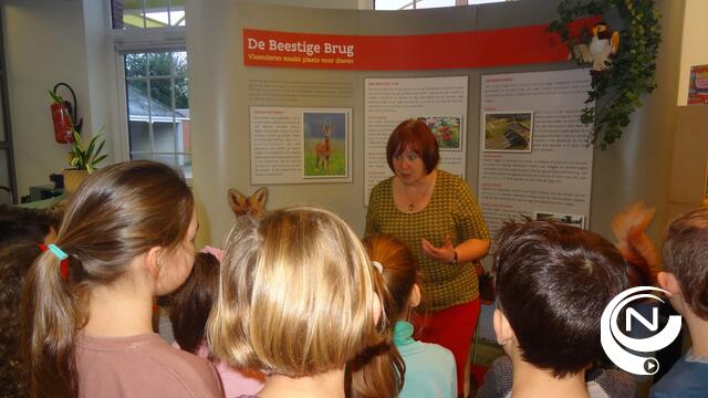 Bibliotheken Neteland lanceren project 'Beestige Bib'