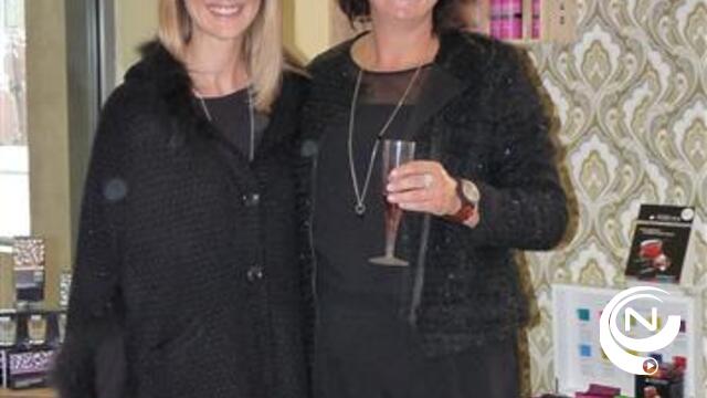 L'essentiel de marcelle in Antwerpse Pop-Up Gallery (2)
