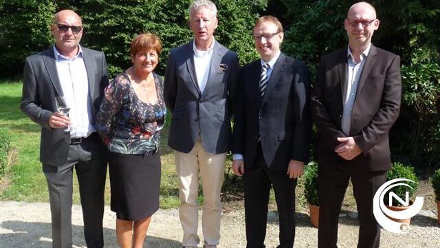 Grasveld naast koetshuis Le Paige wordt zondag festivalweide (3)
