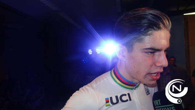 Wout Van Aert rijdt woensdagnamiddag in Maldegem 