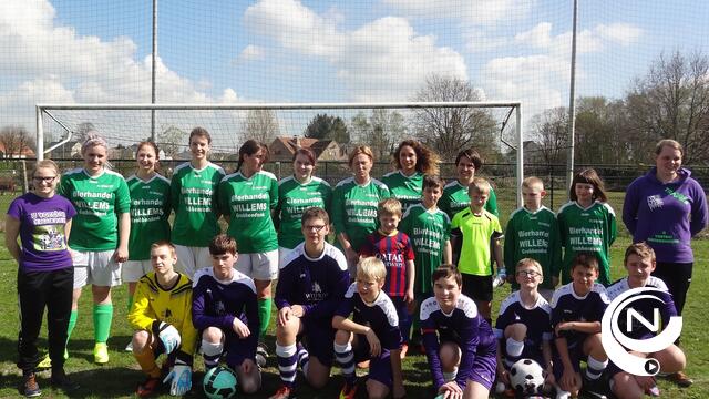 Dames Sportief sparren tegen G-voetballers Grobbendonk