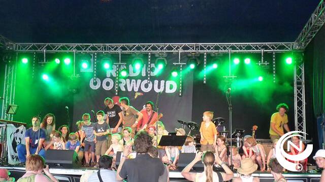 Uitstekend Radio Oorwoud zorgt op Na Fir Bolg voor Na Fir Frog (5)