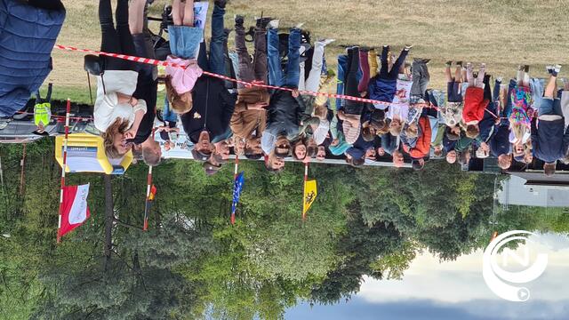 Succesvolle KMACH paasdropping : "Massa blije kids @Proostenbos"