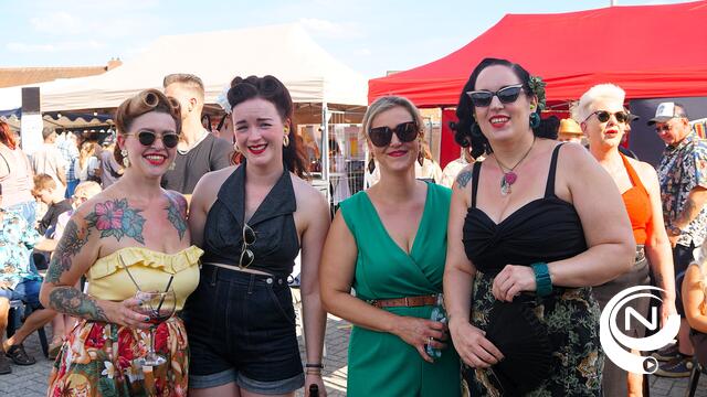 11e Hoppin' Around Retro schot in de nostalgische 50s roos : 2.000 fans genieten - extra Golden Retro photos & vid