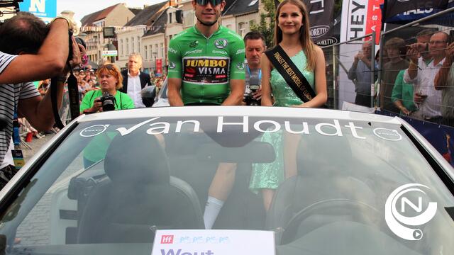 Wout van Aert ontstemd over kosten WK-reis: "€8.000 alleen voor de heenvlucht..."