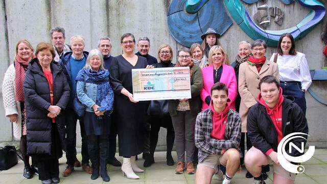 €3.250 voor helpende verenigingen van '2e feest van burgemeester Mien'