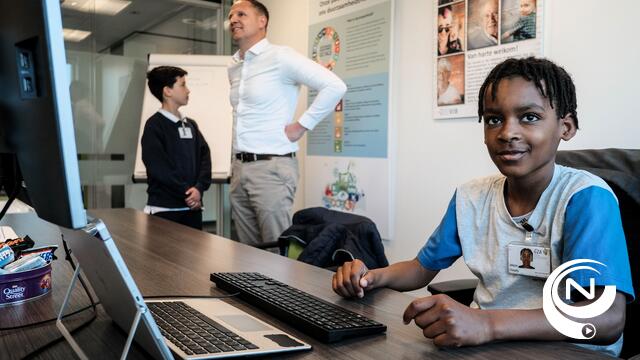 6 Turnhoutse scholieren worden een dag lang CEO in een bedrijf, tijdens JINC Baas van Morgen.