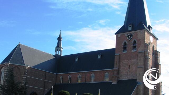 Explosie in centrum Loenhout: 2 mannen gooien bom naar appartementsgebouw en vluchten weg