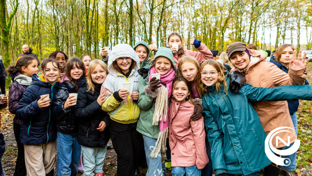 Leerlingen uit Retie, Kasterlee, Mol en Dessel planten 6.000 bomen in Prinsenpark