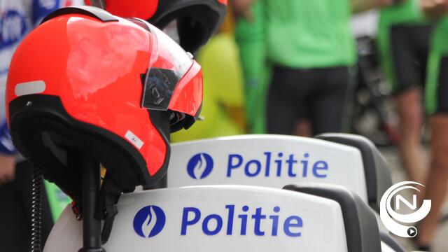 Wagen belandt over de kop in weiland aan Sassenhout : geen gewonden