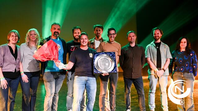 Olmenaar Bert Cels winnaar comedywedstrijd De Schaal Lies Lefever