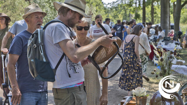 10e Brocantemarkt met allure aan Watermolen Grobbendonk - extra foto's