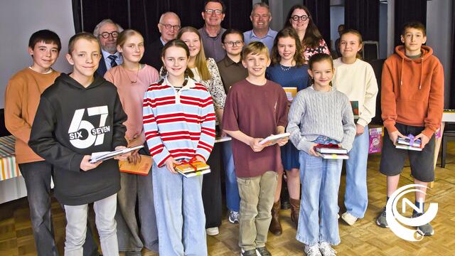 Guy Tegenbos : "Kempense jongeren kunnen nog wél schrijven (en soms nog muziek spelen ook) : 11  junior journalisten geprezen, 4 bekroond"