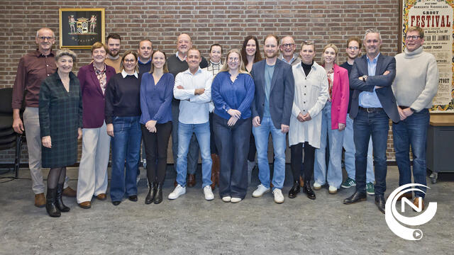 Simon Dens legt eed af als burgemeester : "Een hele eer" 
