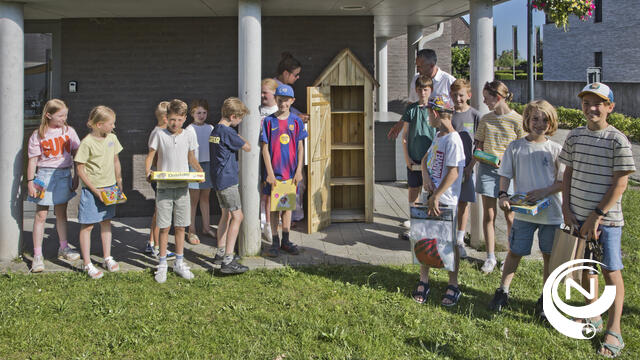 Kindergemeenteraad Vorselaar opent leuke deel- en speelkast 