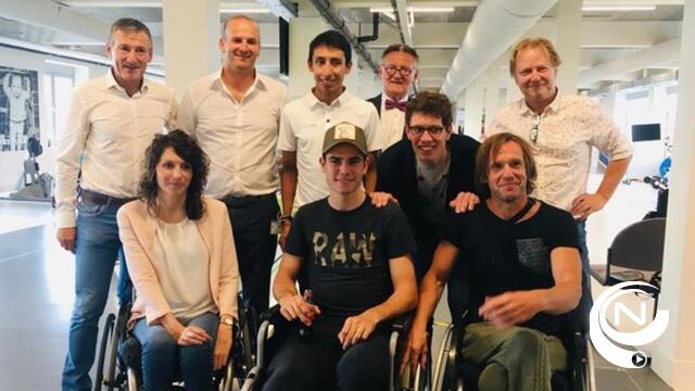 Wout van Aert bezoekt To Walk Again met Bernal en Broeckx: 'Paar stappen met krukken, dat is het zowat'