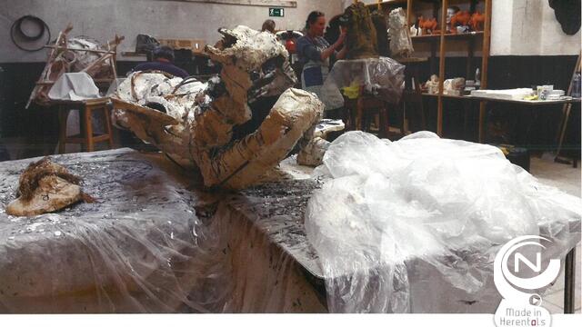 Atelier beeldhouwkunst stelt tentoon