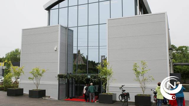 Bomvolle aula neemt afscheid van Marc Van Houtven (58)