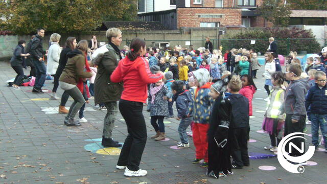 (W)Onderwijs fit met 'One mile, one dance a day'