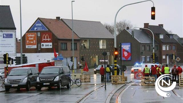 Geelse blokkade aan fly-over werd na onderhandelen 's middags filterblokkade (3)