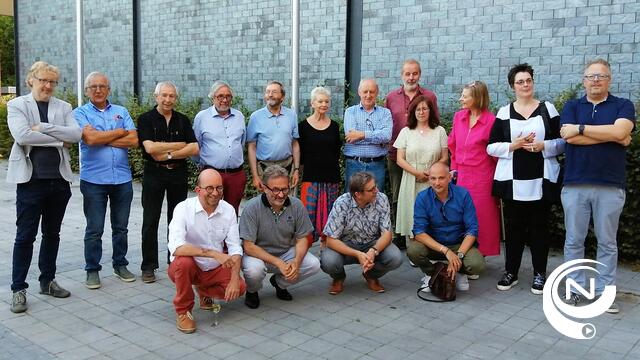 Tejo Briers : 'Bloem in Thals, 20 auteurs met literaire wandelingen door Herentals'