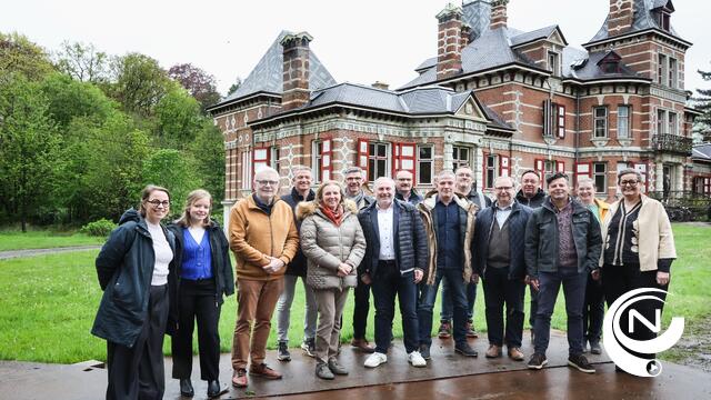 Restauratie Hof Ter Laken van start: kasteel en remise gaan in de stellingen